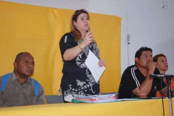 La candidate anti-politique