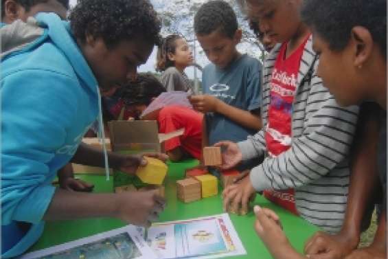 Unis par les divisions