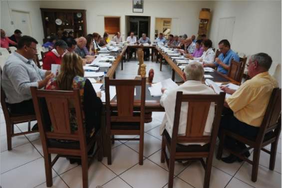 La mairie en ligne de mire