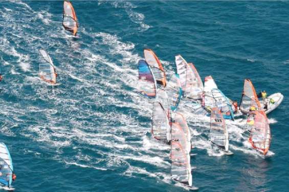 Morin et Kane en leaders