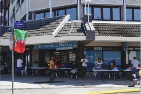 Opposés à un recrutement