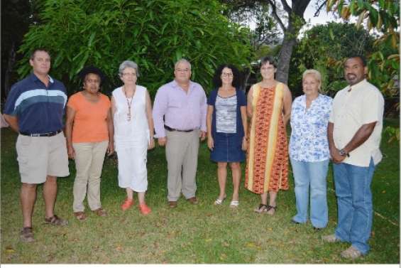 « Servir et non se servir »