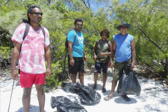 Une piscine trop populaire