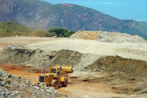 La SLN conteste la taxe