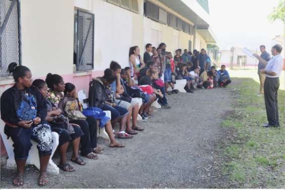 Avec les moyens du bord