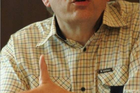 « Ne poursuivons pas la même stratégie »