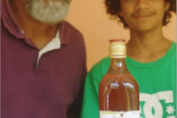 « Sur Maré, nous sommes plus d'une dizaine d'apiculteurs »