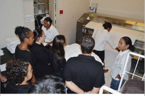 De l'école au terrain