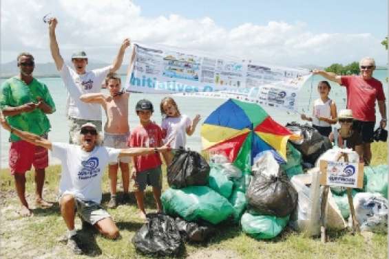 Opération nettoyage à Ouano
