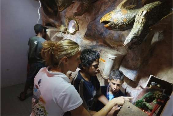 Un vaisseau aux portes du collège