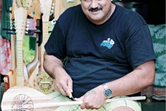 Quatre cordes et un burin