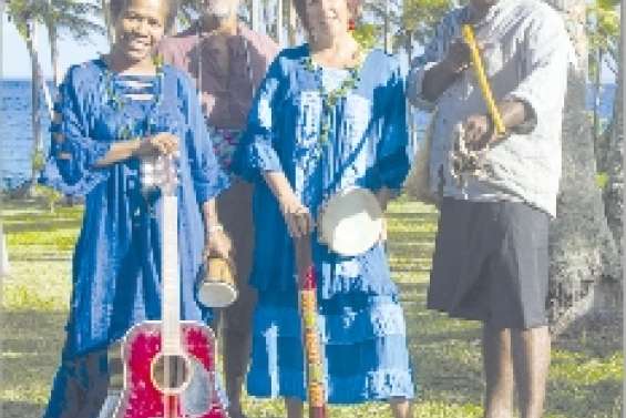 Les « Contes sur la natte » continuent à Luecila