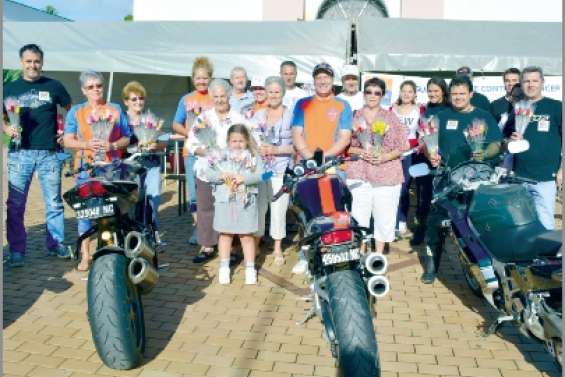 650 roses pour les malades