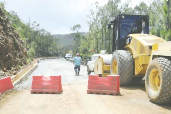 Une chaussée élargie et sécurisée