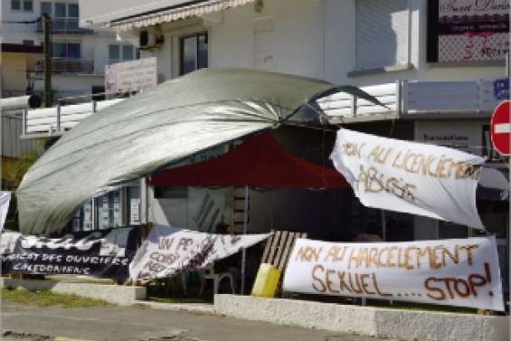 Blocage et accusations lourdes