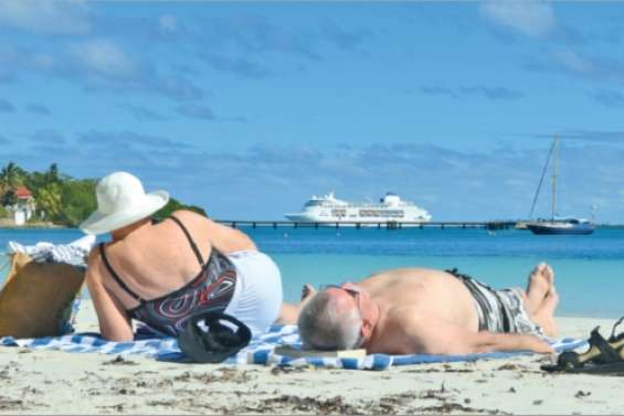 Toutes les tribus sur le pont