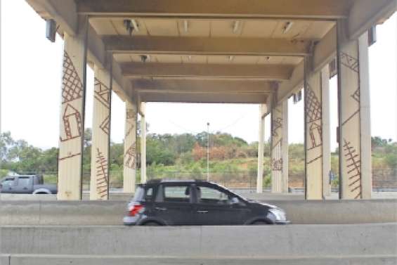 Les portiques de Koutio vont partir