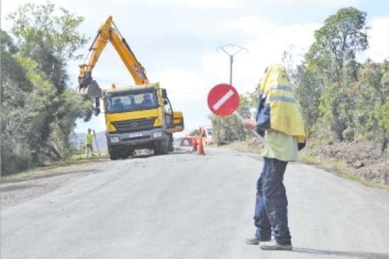 Circulation alternée à Plum