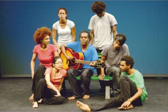 Jouer pour délier les langues