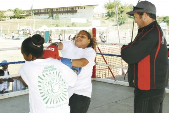 Jeun'Espoir tape fort