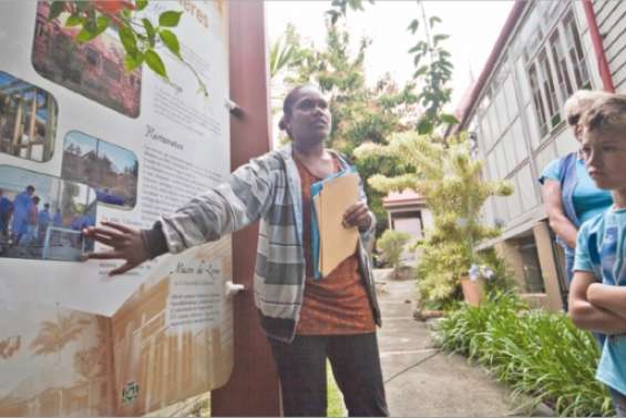 Sur les traces de l'histoire