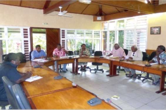 La place de la mairie  en fête vendredi