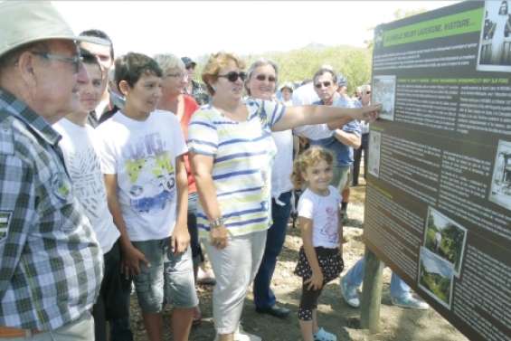 Une famille, un espace vert