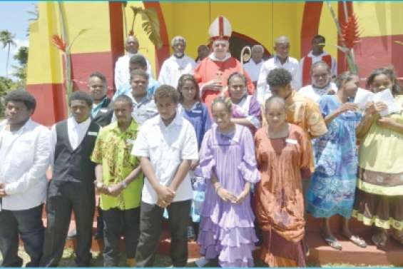 Seize croyants confirmés