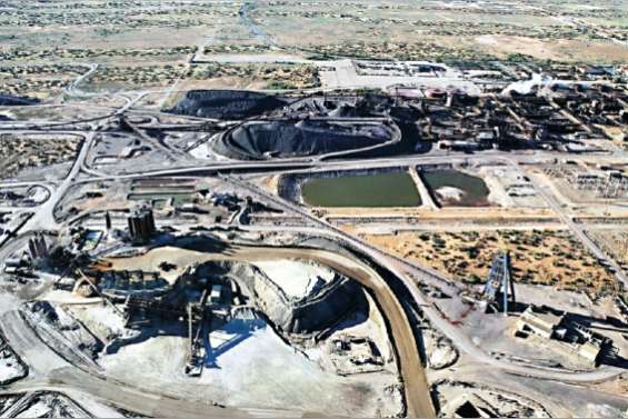 Abbott ouvert au nucléaire