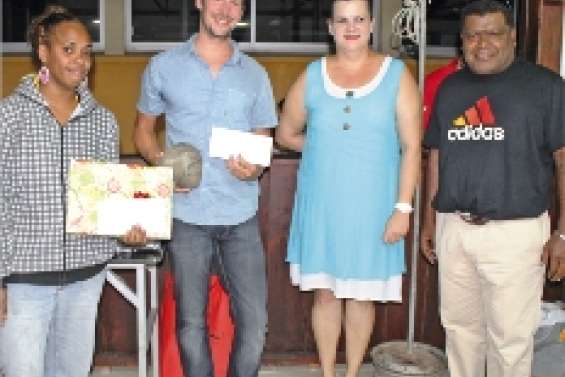 L'adieu  à trois collègues