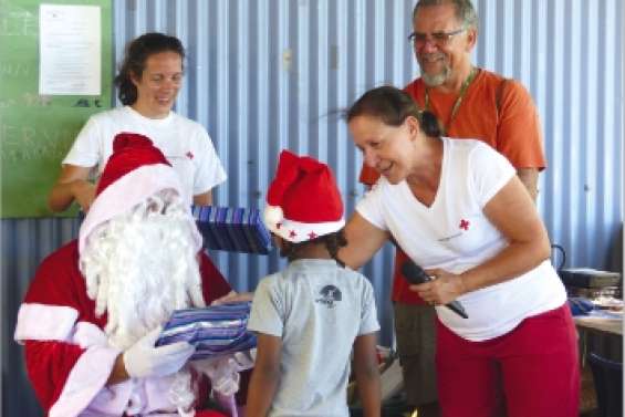 Prendre un père Noël par la main
