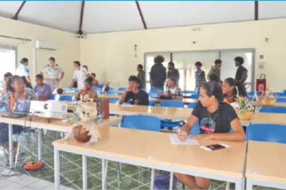 Quarante jeunes passent leur JDC