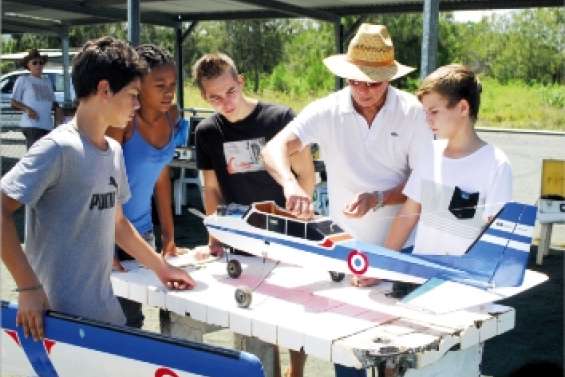 A l'école des avions