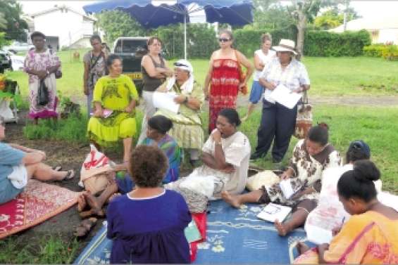 Les femmes ont un nouveau bureau