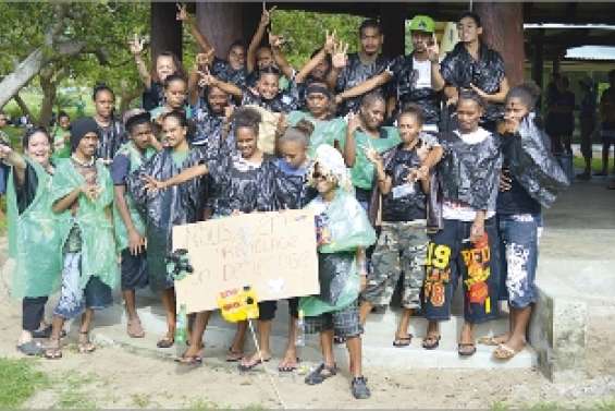 Les lycéens  partent à la plage