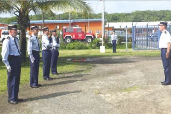 Un nouveau commandant à Wé