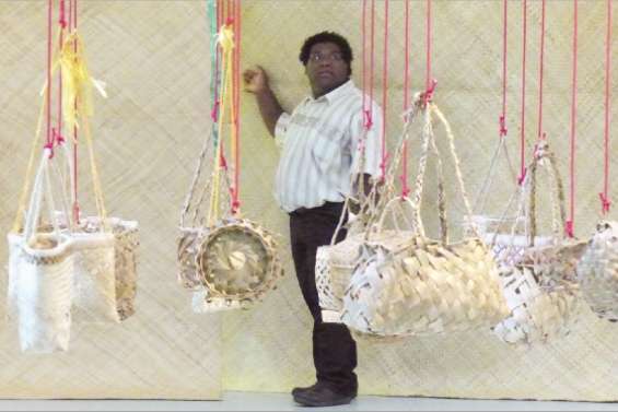 Une saison à tisser