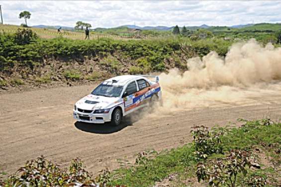Ils s'amusent à 200 km/h