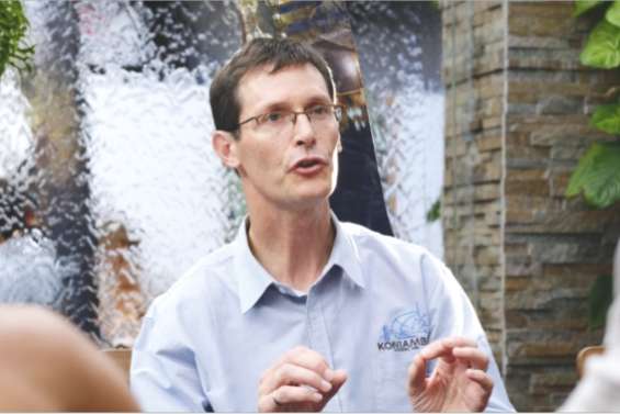 KNS va réduire la voilure