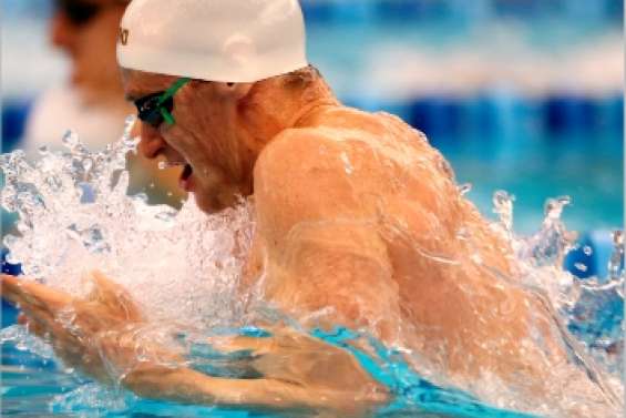 Dahlia entre deux eaux