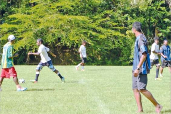 Ballons et bingo à Pothé