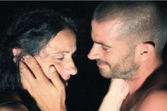 Danse avec la violence et les mots