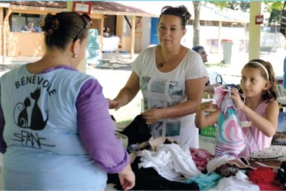 La brocante de  la Spanc tient bon
