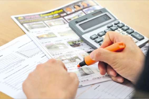 Prêts à regarder de près