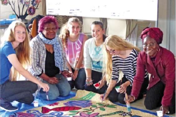 Une exposition hors cadre