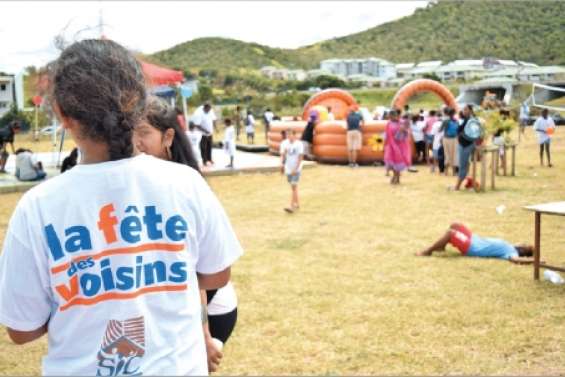 La fédération recrée le lien