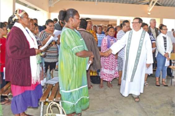 Lorsque le messie réunit