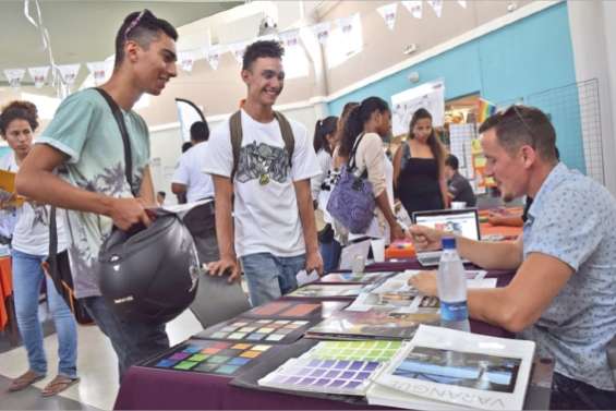 Animateur ou serveur ?