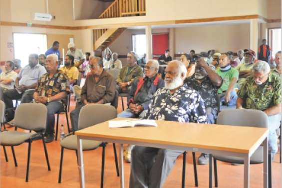 Opposition réaffirmée