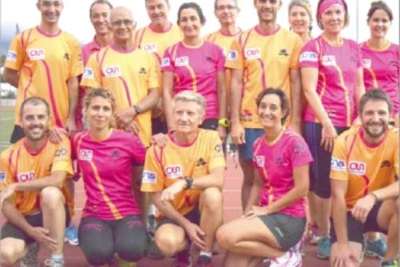 Courir et pédaler à deux